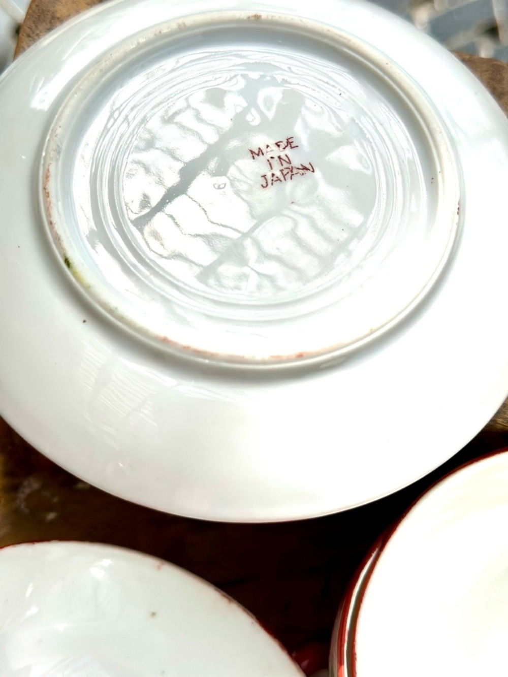 3 Vintage Geisha Garden Hand Painted Red Rimmed Tea Cups With 1 Saucer - Picture 4 of 8